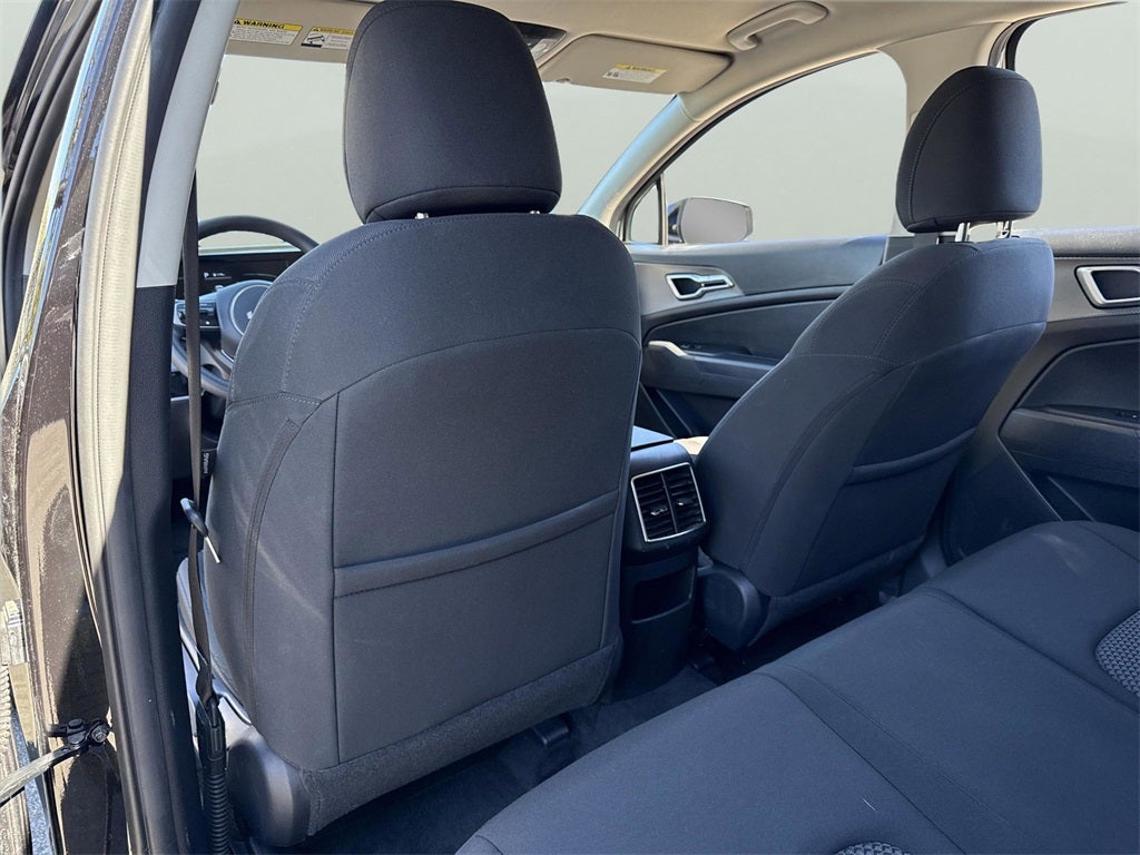 2024 Kia Sportage Hybrid LX