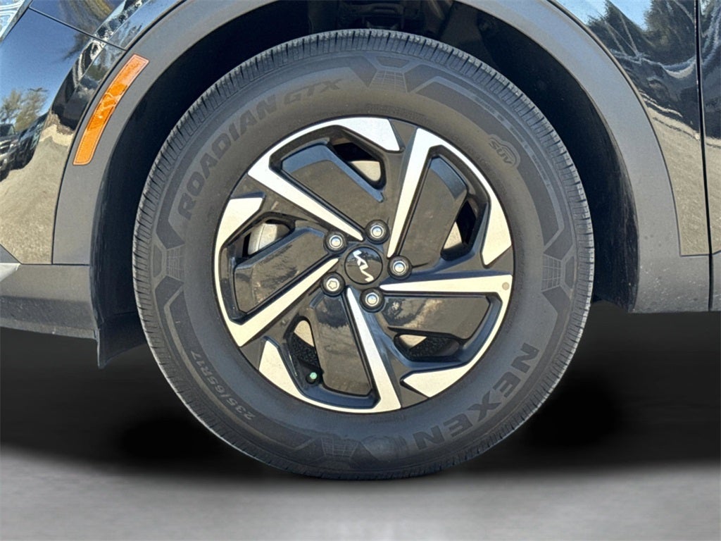 2024 Kia Sportage Hybrid LX