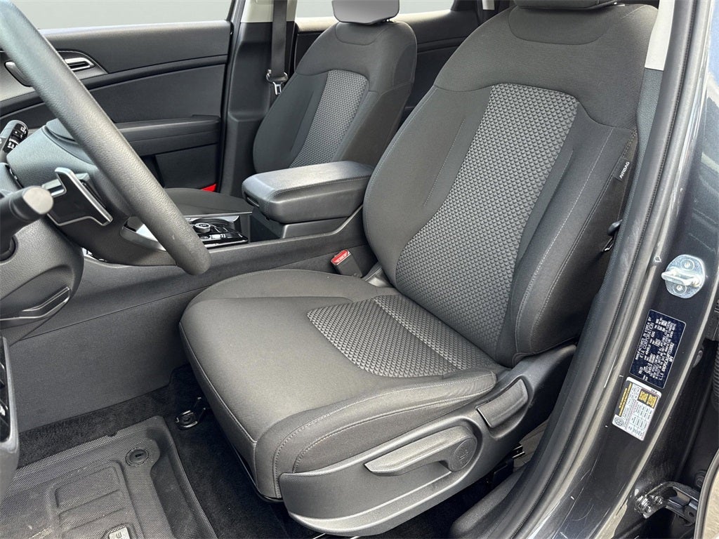 2023 Kia Sportage Hybrid LX AWD