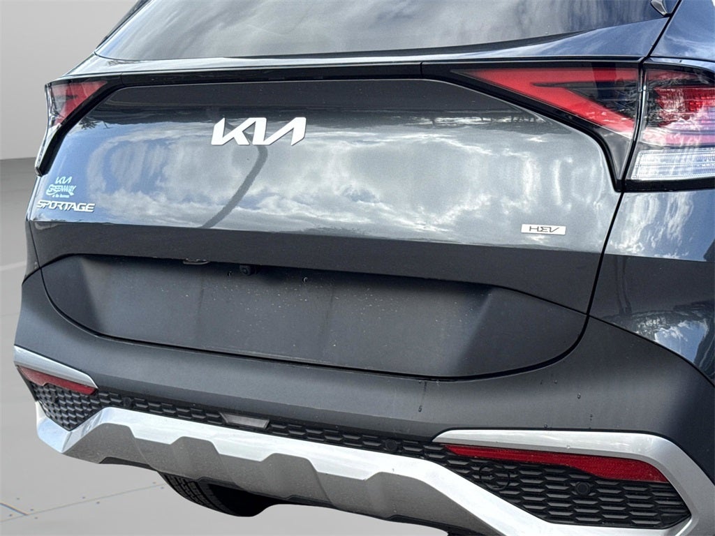 2023 Kia Sportage Hybrid LX AWD