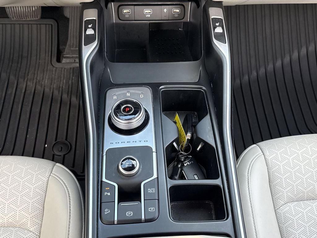 2022 Kia Sorento Hybrid EX