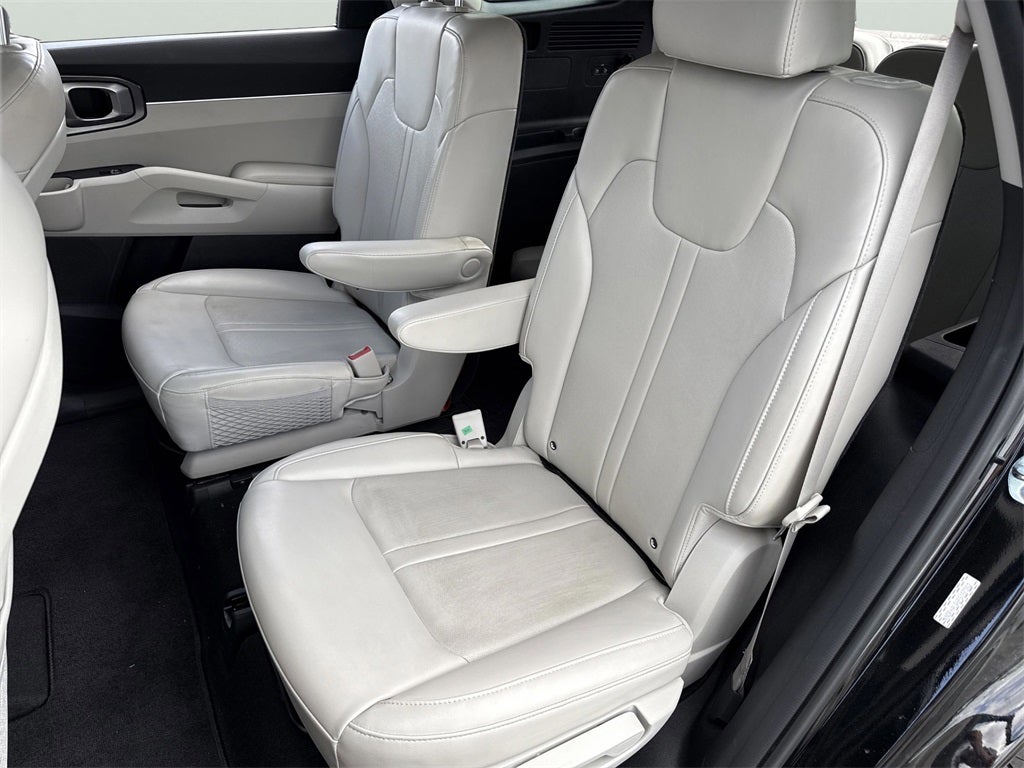 2023 Kia Sorento Hybrid EX FWD