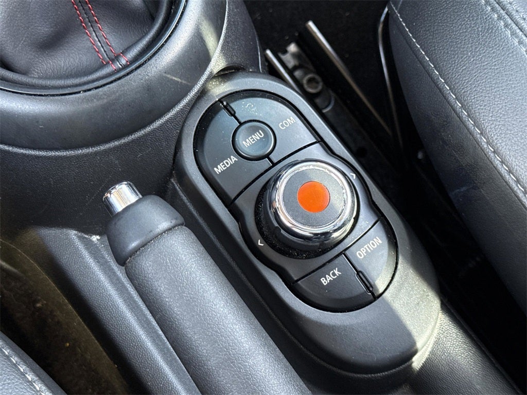 2019 MINI Cooper S Signature MINI Excitement Package