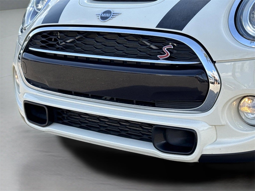 2019 MINI Cooper S Signature MINI Excitement Package