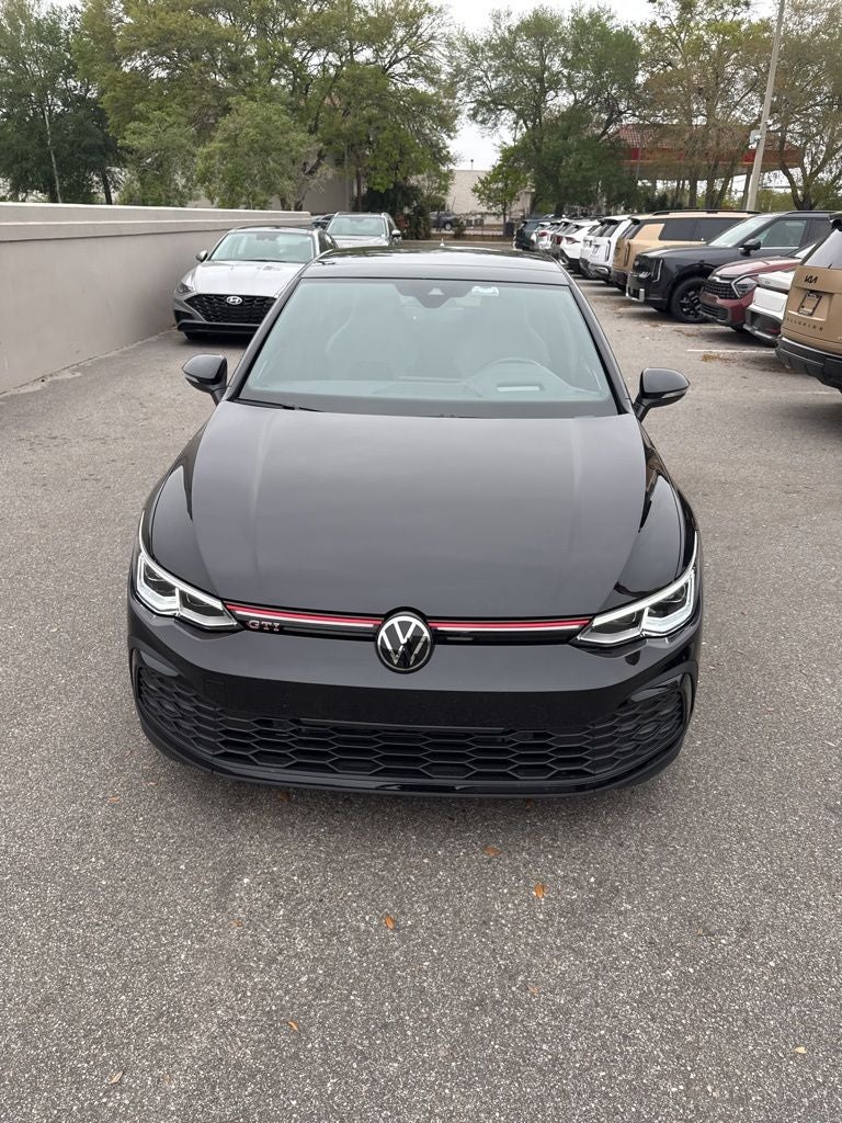 2023 Volkswagen Golf GTI Autobahn